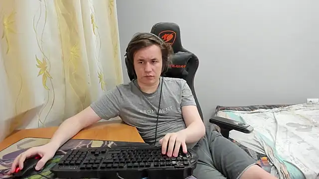 Вебкам-шоу iliaskrislove