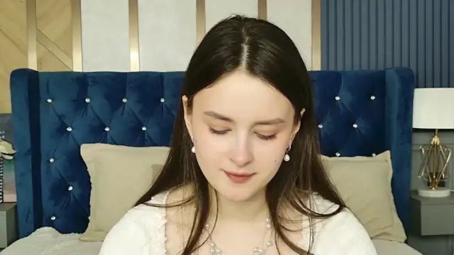 EvaSwen 现场XXX聊天