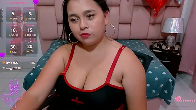 nikol_hot18's Live XXX Chat