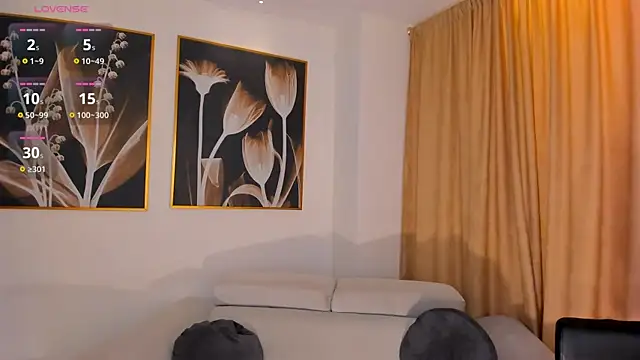 AmaraDivine's Live XXX Chat