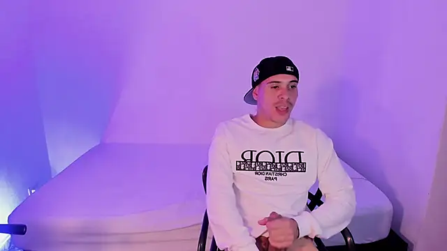 Axel__fierro Webcamshow