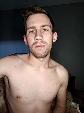 ---Dark--- webcam show