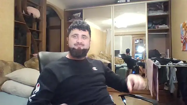 Show modela StasConnor na web-kameri