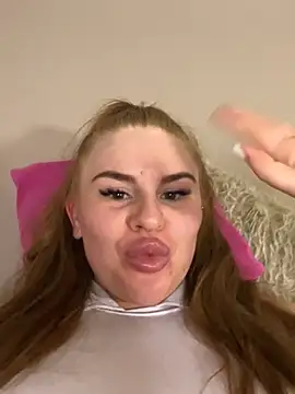 โชว์เว็บแคมของ RedFoxQueen