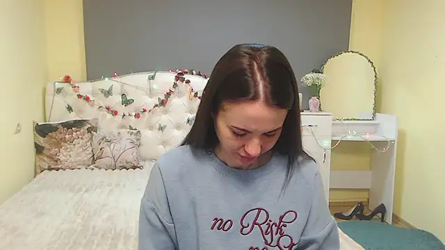 KaraCriegs 现场XXX聊天