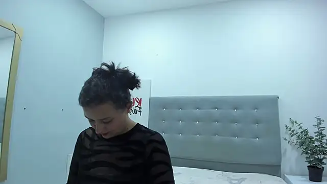 _Natha_Lee_ – Naživo XXX chat