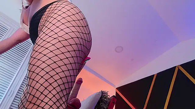 Adel_Nesbiit Chat XXX in diretta