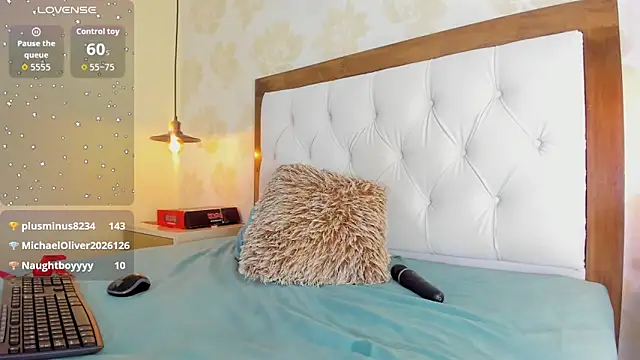 IRISCLARK1 现场XXX聊天