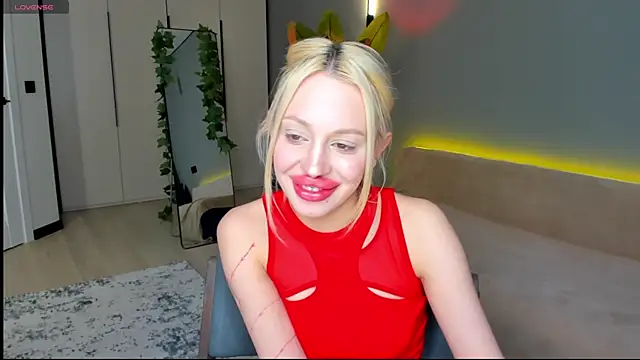 Luna_Beverly – Live XXX-chat