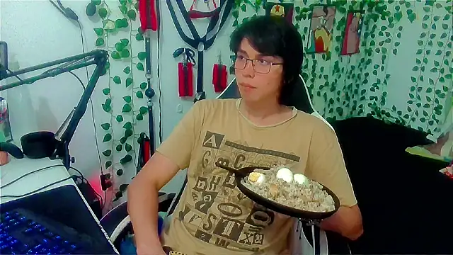 Andy_gray élő XXX-chatje