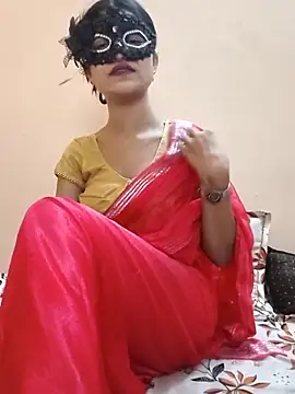 Rubina_69: διαδικτυακό σόου στην κάμερα