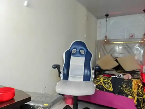 alexa-cooper-'s Live XXX Chat