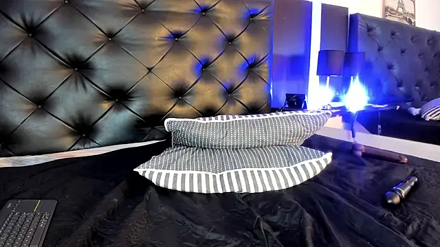 Kymy_marquez: онлайн-секс-чат