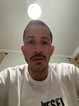 Lucasjandre 现场XXX聊天