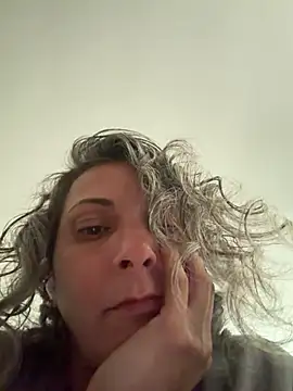 cumguzzler143 Adlı Modelin Web Kamerası Şovu