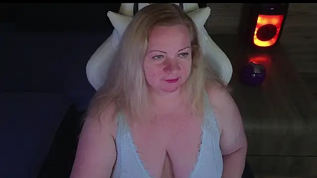 Chatroom XXX en direct de MolligSpielle