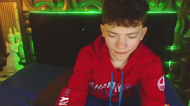 cruz_dante Adlı Modelin Web Kamerası Şovu