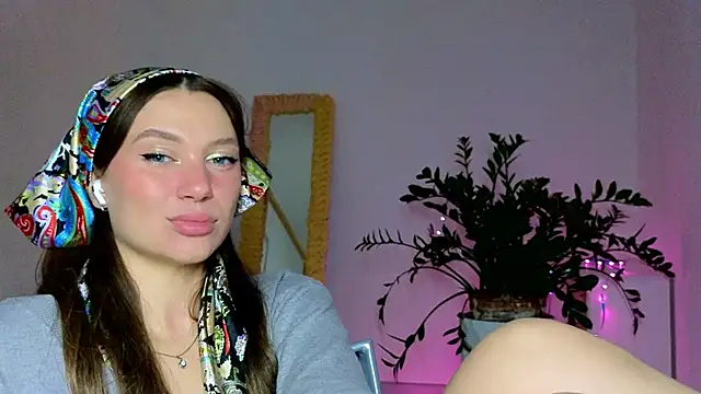 Chatroom XXX en direct de golden_Flora