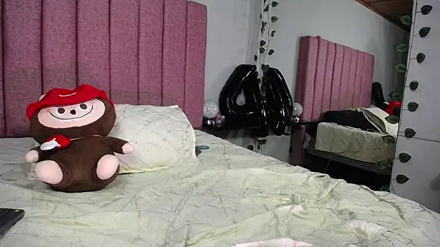 SaraLjordad's Live XXX Chat