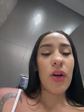 Chatroom XXX en direct de __IRIS__