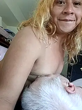 allissonw13 Adlı Modelin Web Kamerası Şovu