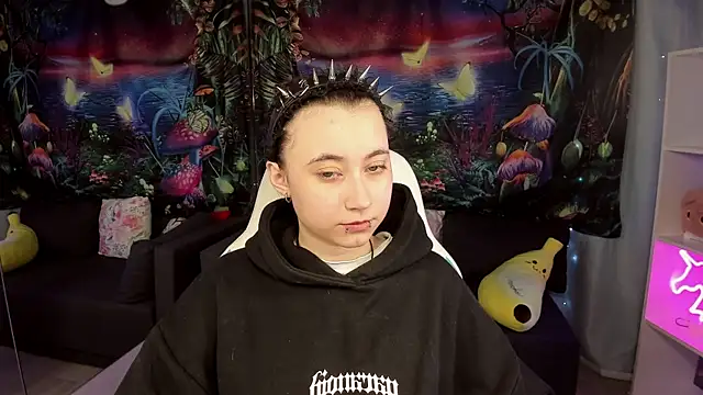 Онлайн чат XXX ClaraParks