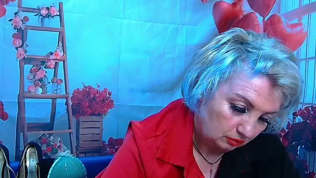 RenataDaster élő XXX-chatje