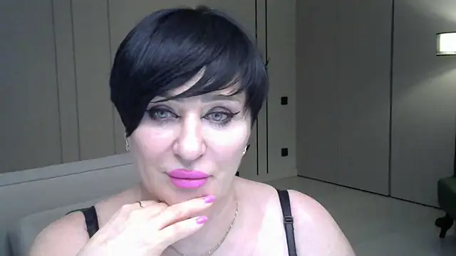 Kleotempt's Webcam Show