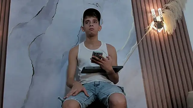 Webkamerová show Ethanhot_os