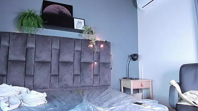 RomeoBoselli__: διαδικτυακό σόου στην κάμερα