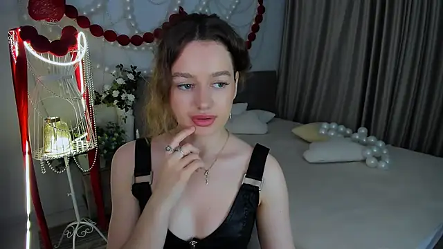 Sembang XXX Secara Langsung MiracleCurly