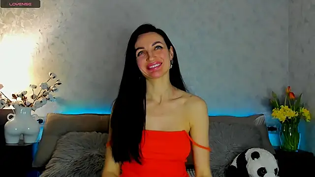 Tina_Mart Chat XXX in diretta