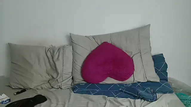 520_Loirex_741's Live XXX Chat