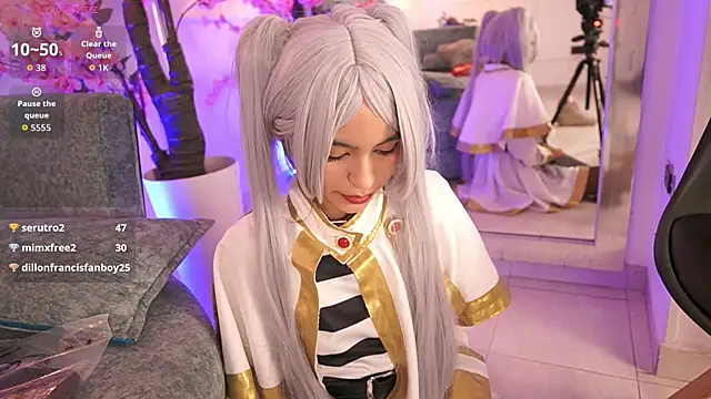 دردشة NamiKimura الجنسية المباشرة