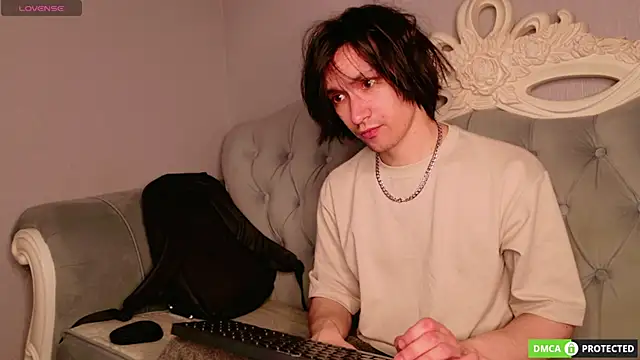 CalvinOwens 即時 XXX 聊天