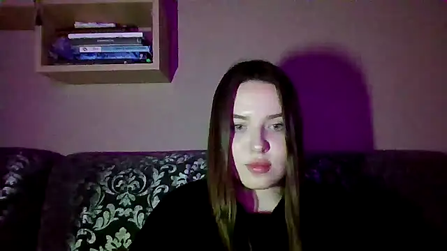 BratzDollVibes' Live XXX Chat