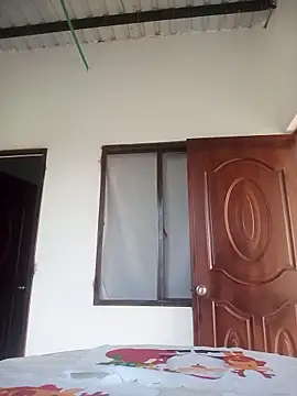 Živý XXX chat Chanelll_Taylorr_