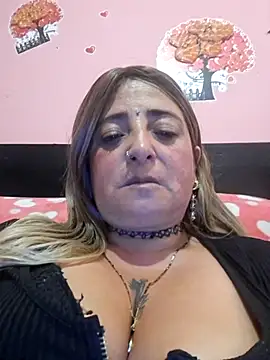 AlexadraJones3453 现场XXX聊天