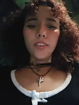 Chatroom XXX en direct de Isabella_Stark