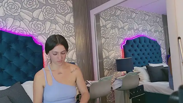 แชท XXX สดของ MarilynFoox