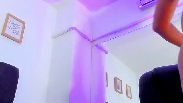 lana-rosse Chat XXX live