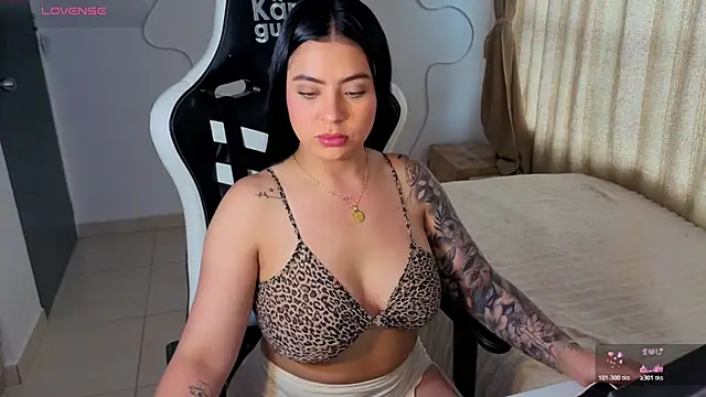 Victoryyy_ Chat XXX in diretta