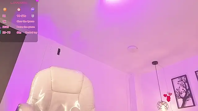 Abigaiil__ds élő XXX-chatje