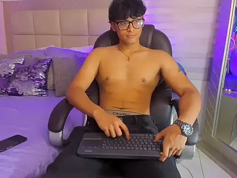 mathias_oberlin: απευθείας συνομιλία ΧΧΧ