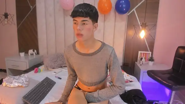 CAROLYNFOSTERn Live XXX chat