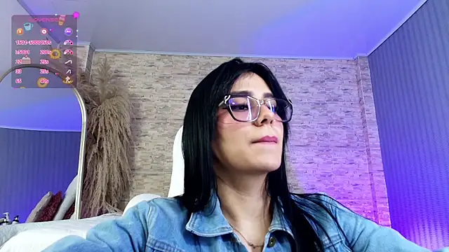 eva_cuper Show Webcam