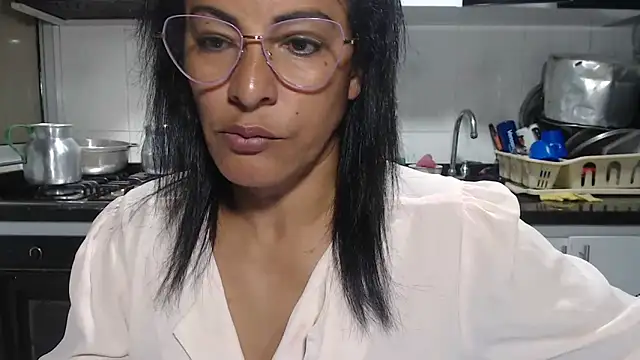 kateleyagrey Show Webcam