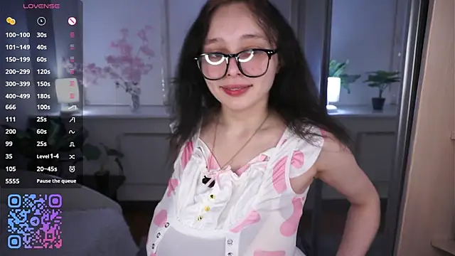 HannaHayles Show Webcam