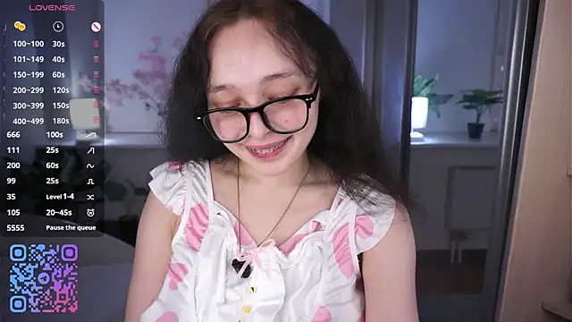 HannaHayles Show Webcam