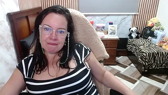 Chat XXX ao vivo de Sonialorens_